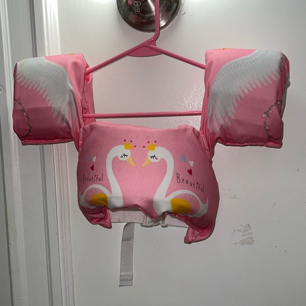 Kids Adjustable Swim Vest With Sleeves NWOT